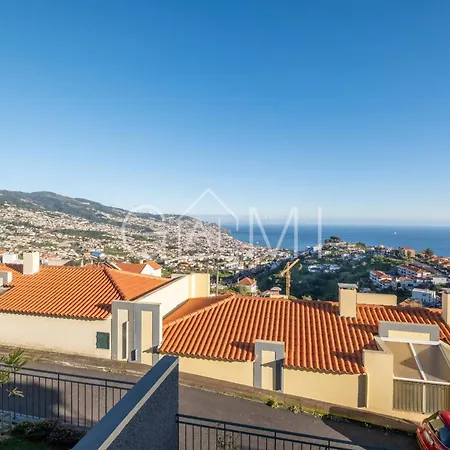 Casa Do Pico By Galmi Villa