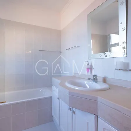 Casa Do Pico By Galmi *