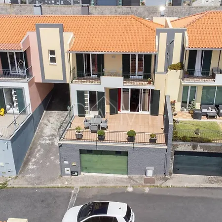 Casa Do Pico By Galmi * Φουνκάλ