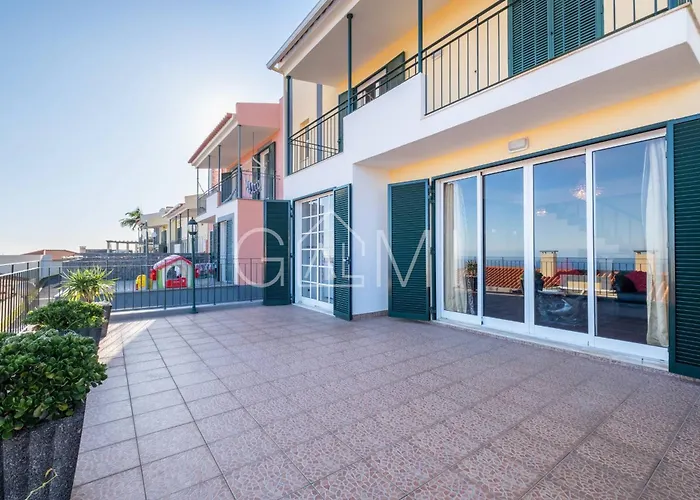 Casa Do Pico By Galmi Villa